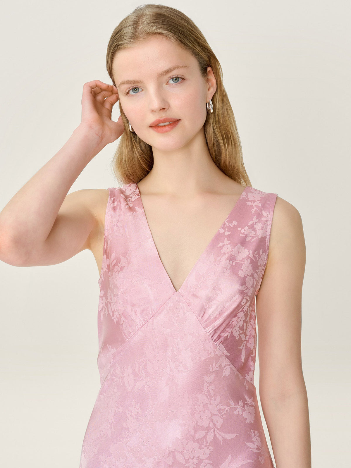 Iris Jacquard Dress in Bleached Mauve