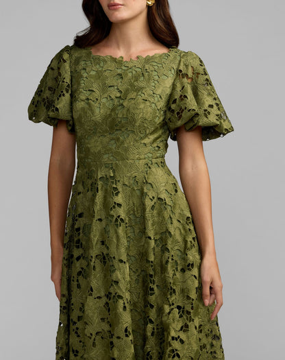 Green Floral Lace Flutter Sleeve Midi Dress