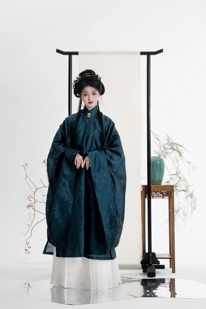 Zhezhi Mei 折枝梅 Broken Plum Blossom Ming Dynasty Changshan Standing Collar Shirt