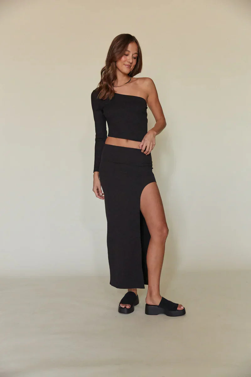 Bri Ribbed Side Slit Midi Skirt