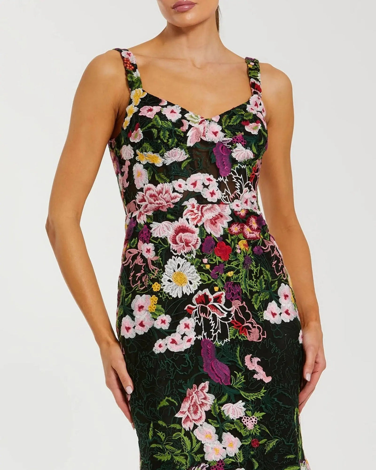 Black Sleeveless Floral Embroidered Mermaid Gown