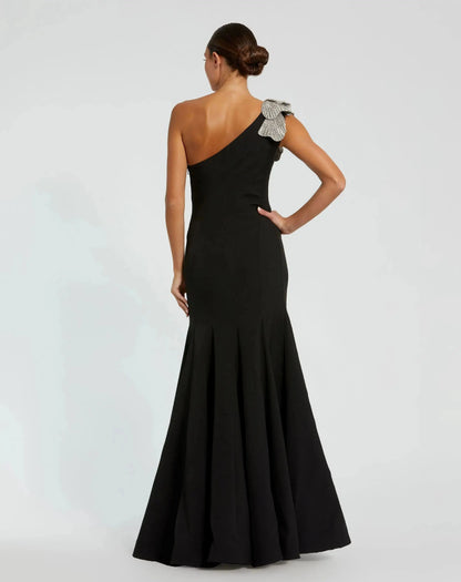 Petite Black Crepe One Shoulder Mermaid Gown With Flower