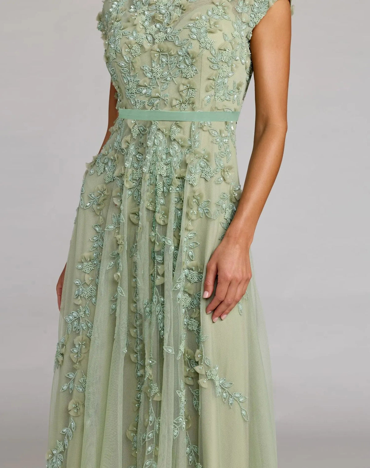 Petite Green Floral Embellished Cap Sleeve Midi Dress