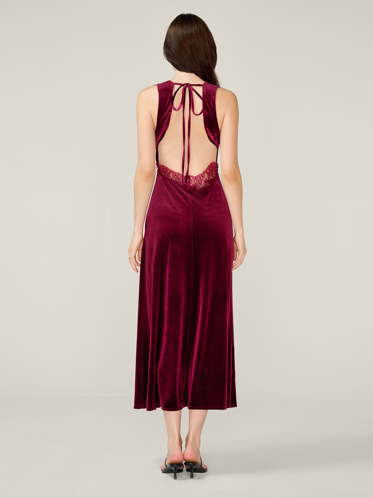 Aurelia Velvet Dress in Deep Wine