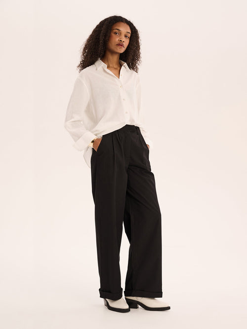Candy Pleat Front Straight Leg Trouser in Black