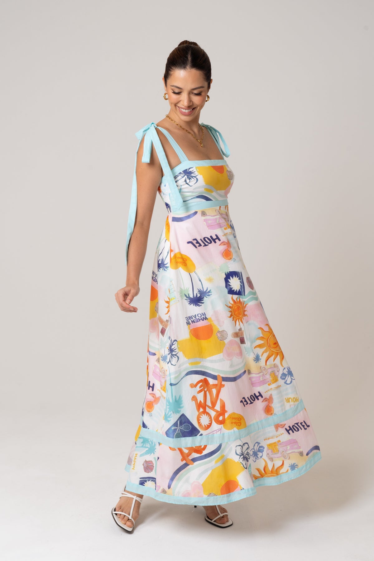 Tanya Holiday Print Maxi Dress