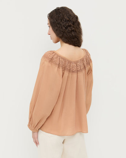 Hattie Top