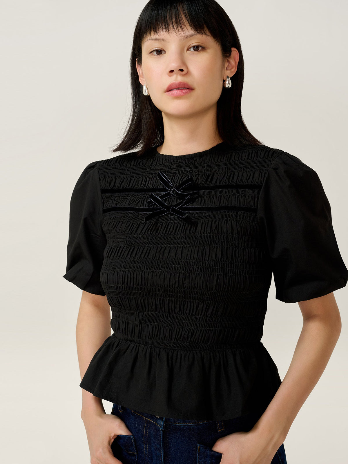 Noemi Top in Black