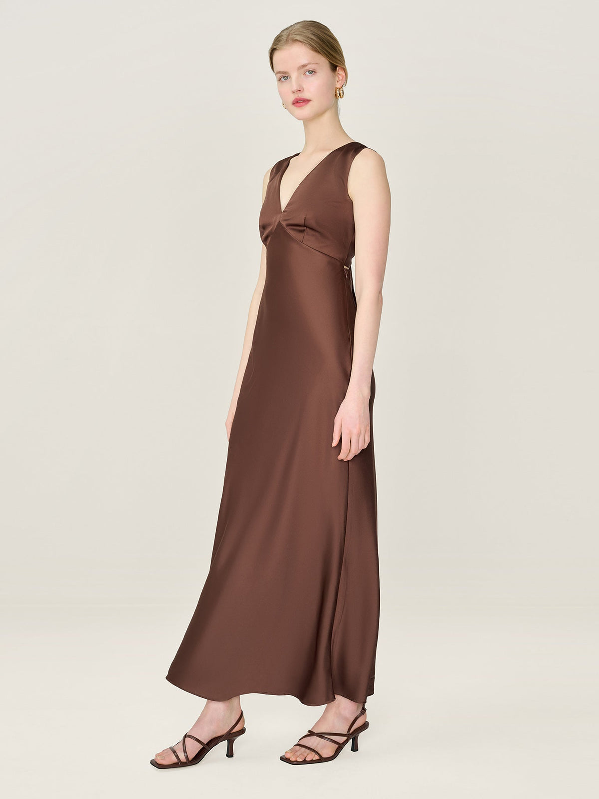 Nova Dress in Chocolate