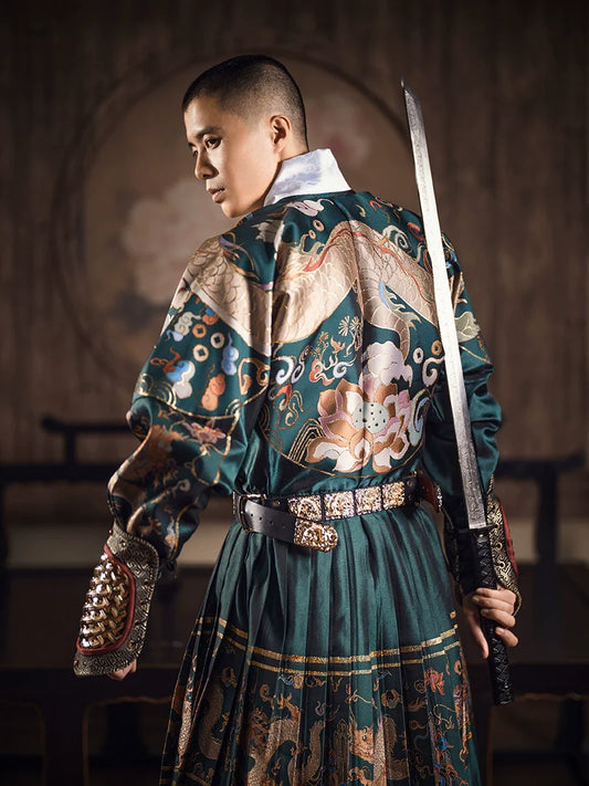 Ci Zhao 刺诏 Thorned Edict Ming Dynasty Feiyufu Flying Fish Tieli Warrior's Robe
