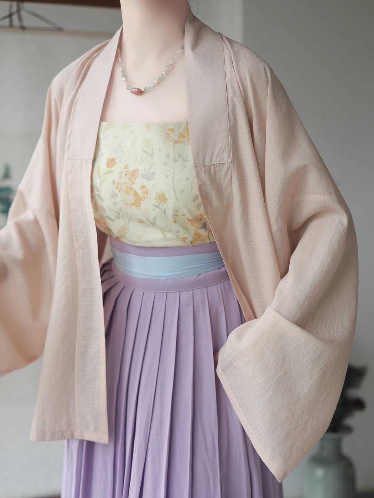 Suan Mei 酸梅 Sour Plum Song Dynasty Duanshan Various Straight Sleeve Short Tops