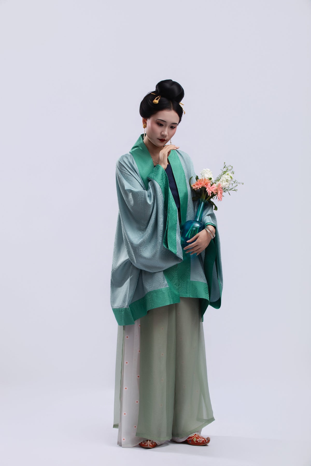 Haoshi Huasheng 好柿花生 Persimmon & Peanut Southern Song Dynasty Haoxiu Raccoon Sleeve Jacket