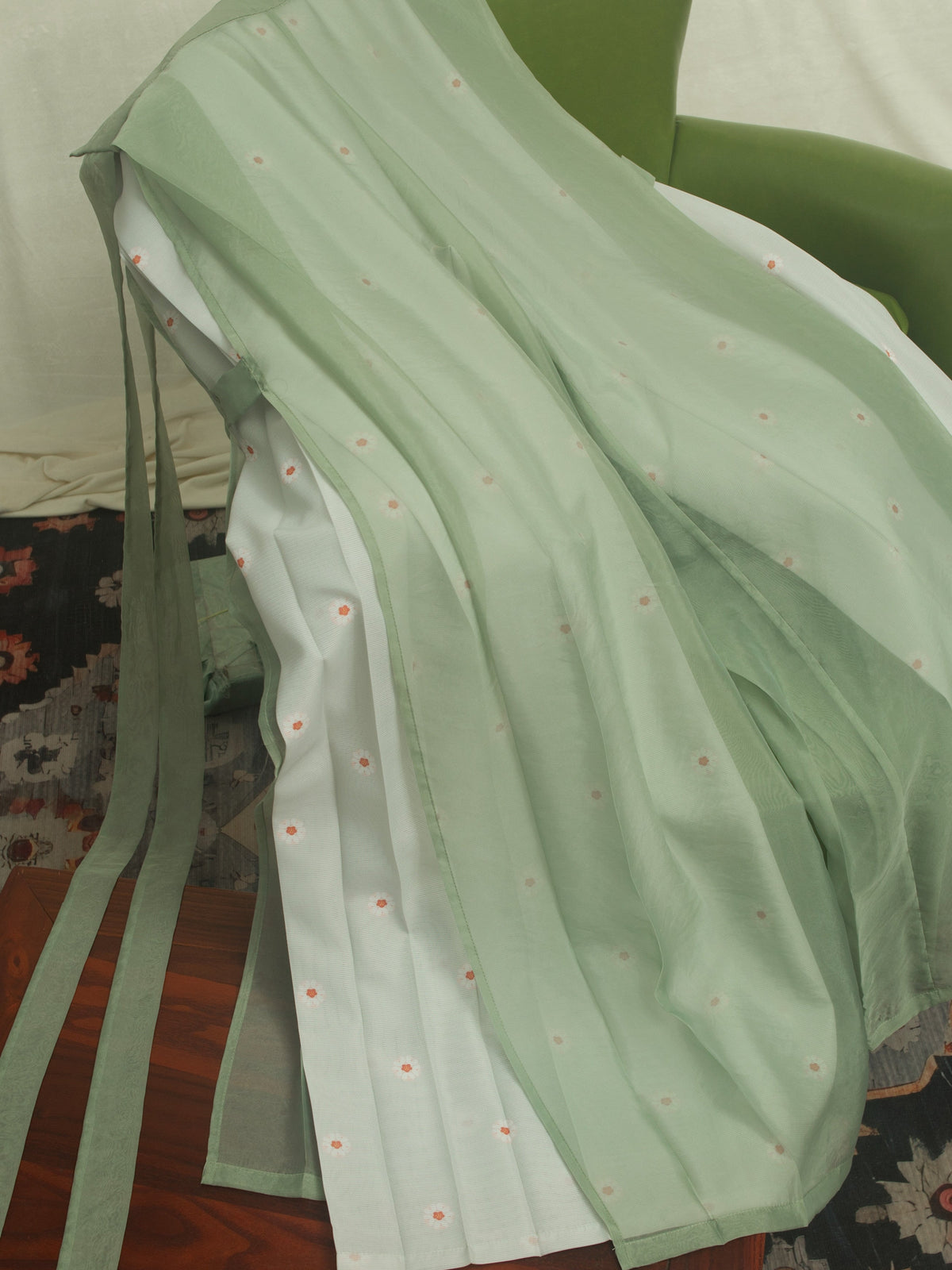 Nanling Tieguai 南陵铁拐 Southern Song Tomb Restoration Hedangku Trousers Set