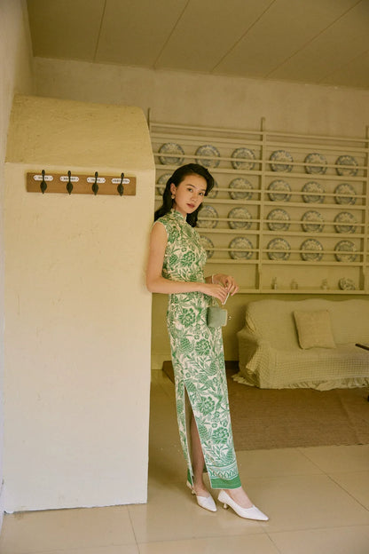 Nan Yang 南洋 Southern Borders 1950s Jungle Print Cap Sleeve Daily Qipao