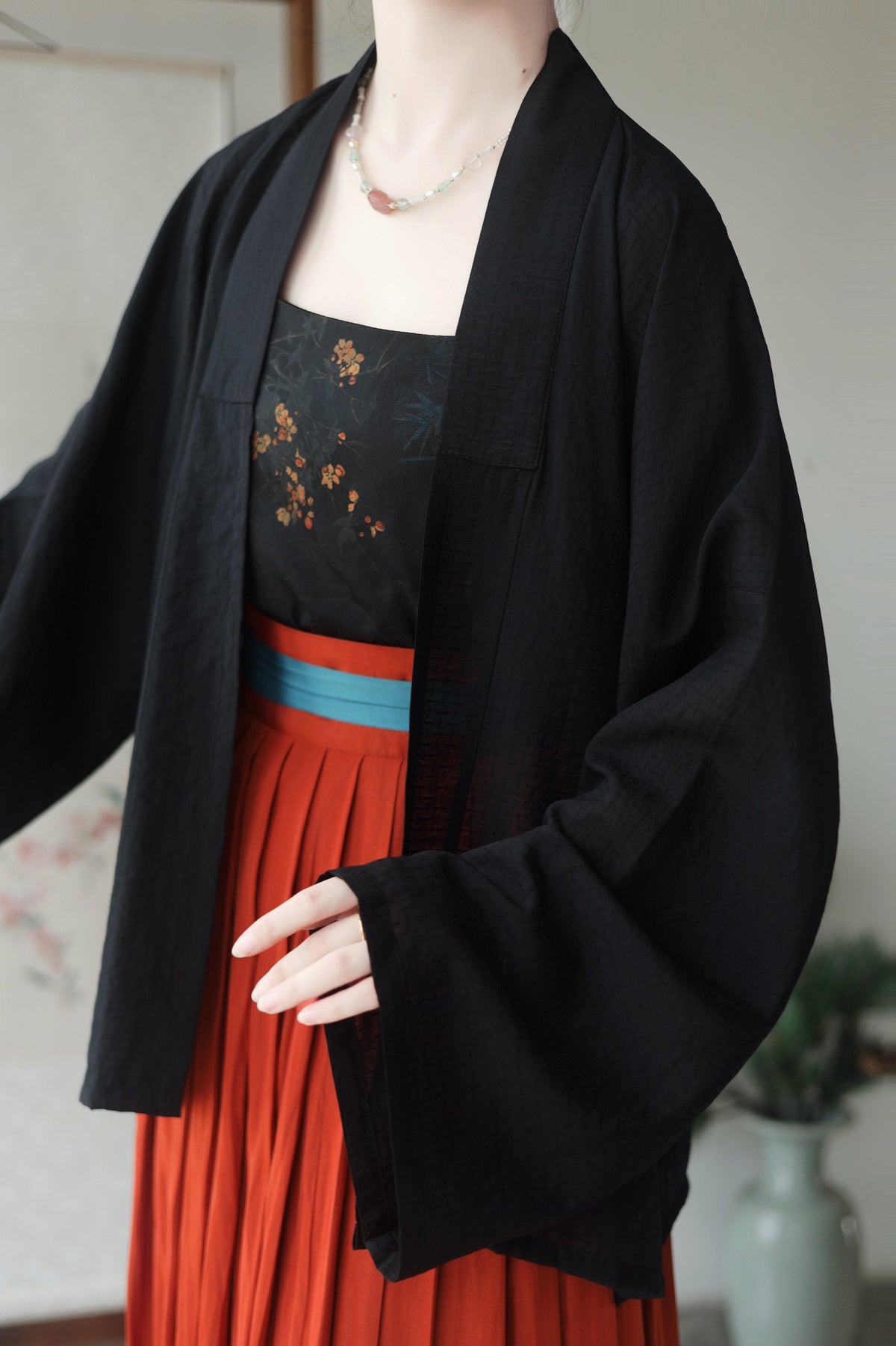 Suan Mei 酸梅 Sour Plum Song Dynasty Duanshan Various Straight Sleeve Short Tops