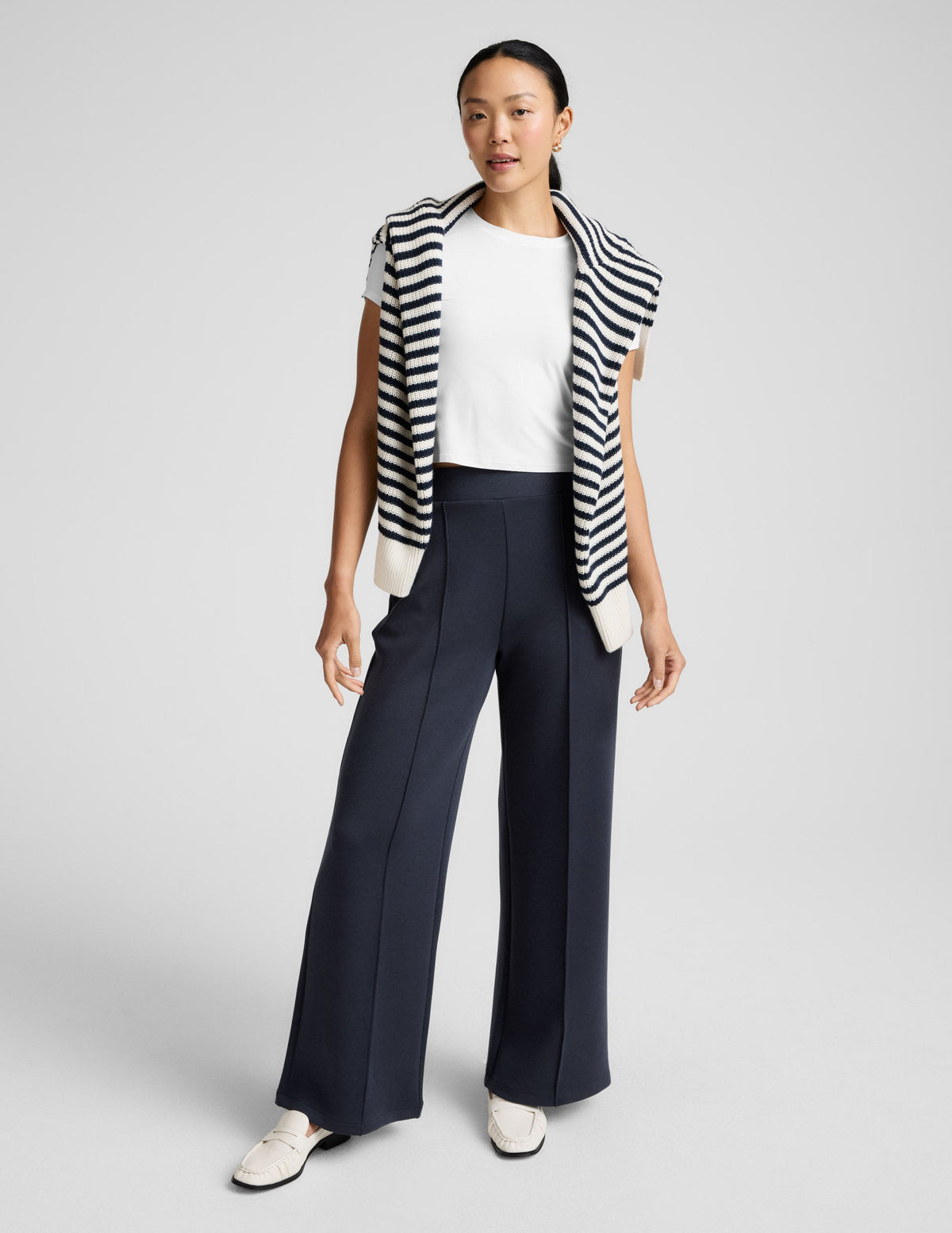 SoftSpring Wide Leg Pant 31"