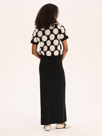 Queenie Knitted Skirt in Black