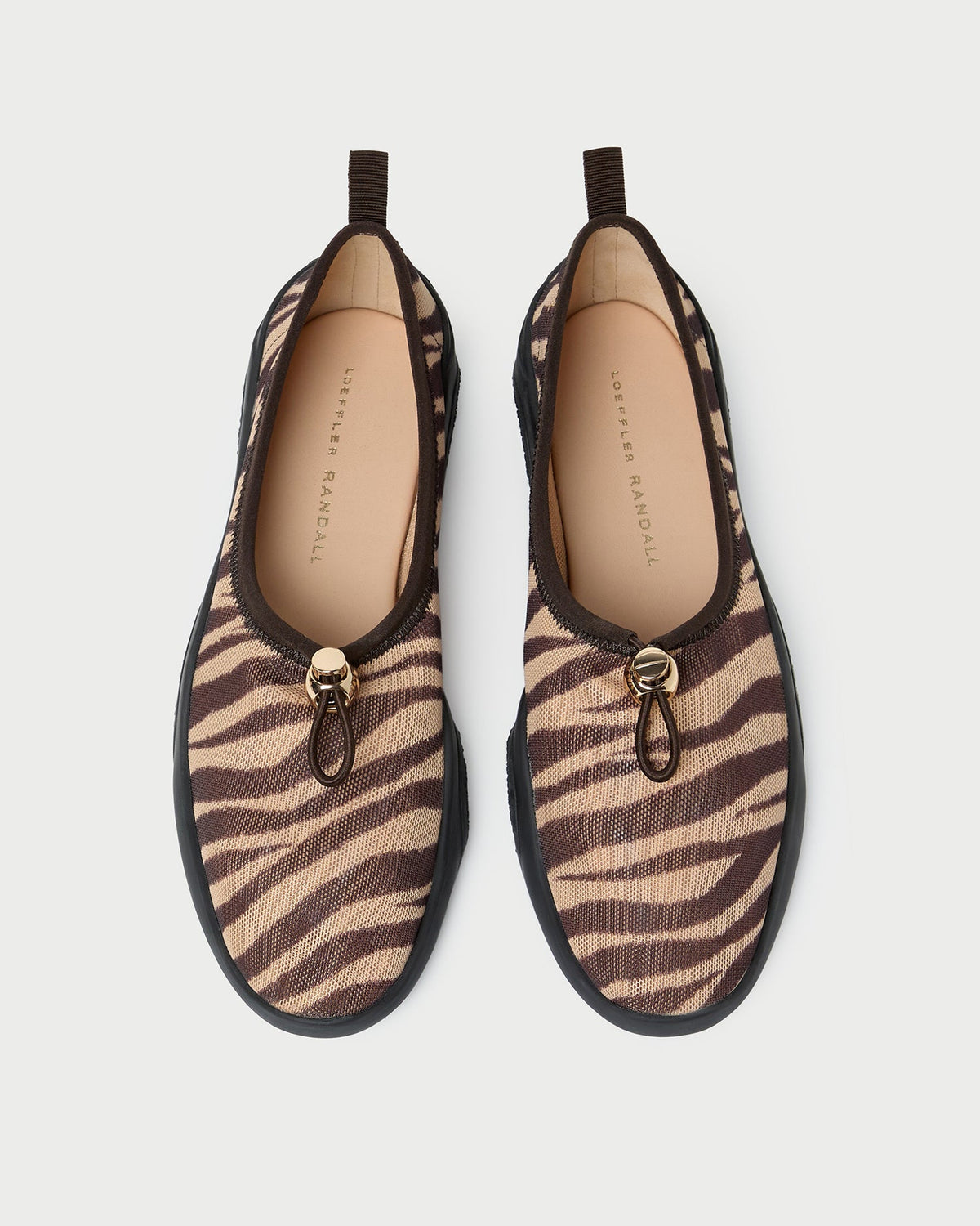 Raina Flat