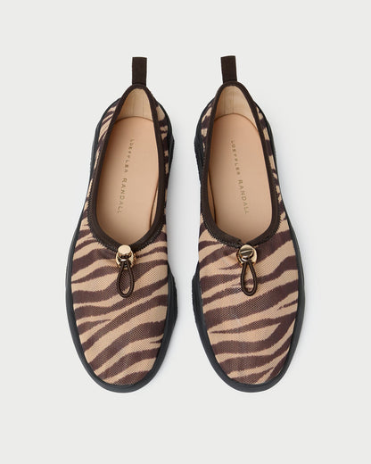 Raina Flat