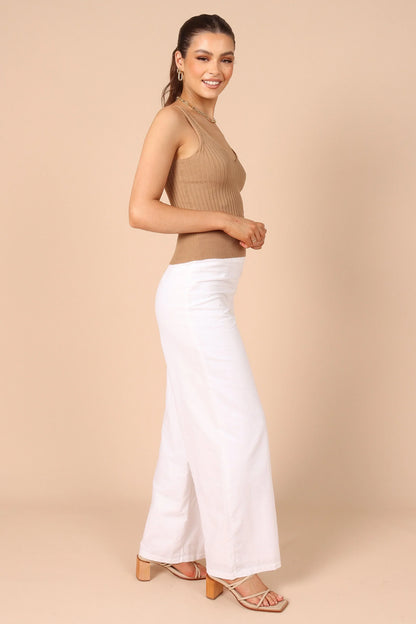 Gemma V Neck Tank Top - Camel