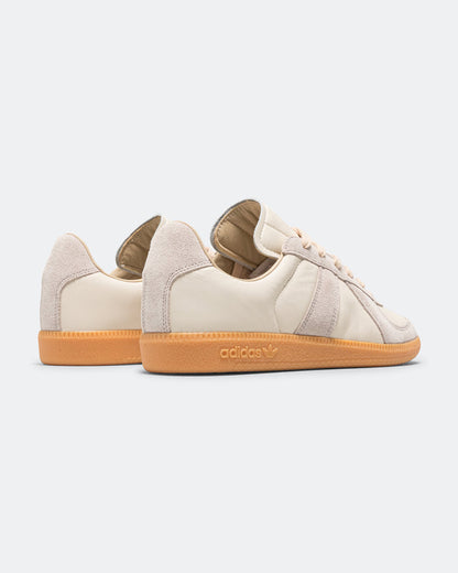 BW Army - Chalk White/Clear Granite-Gum
