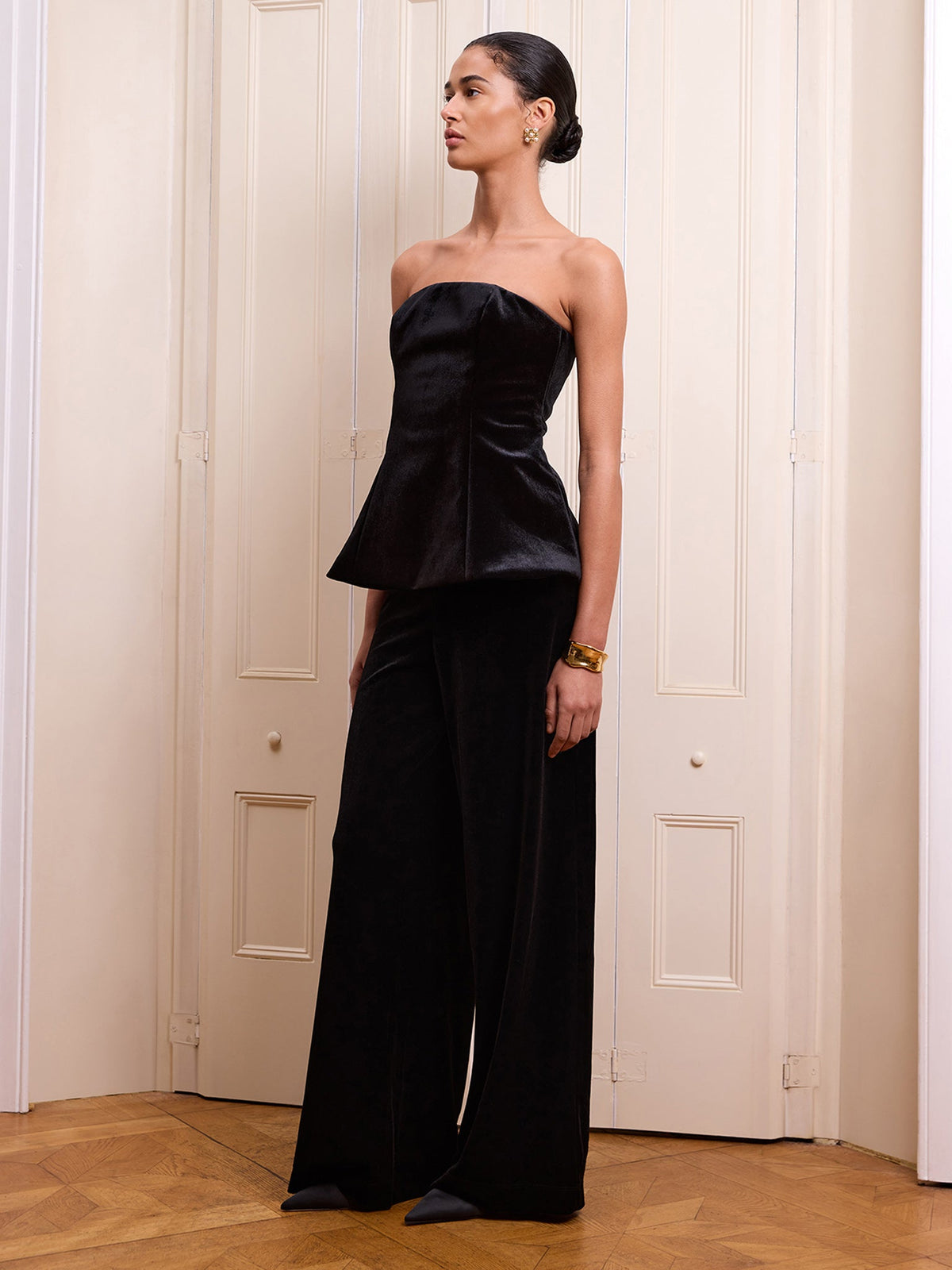 Etta Velvet Top in Black