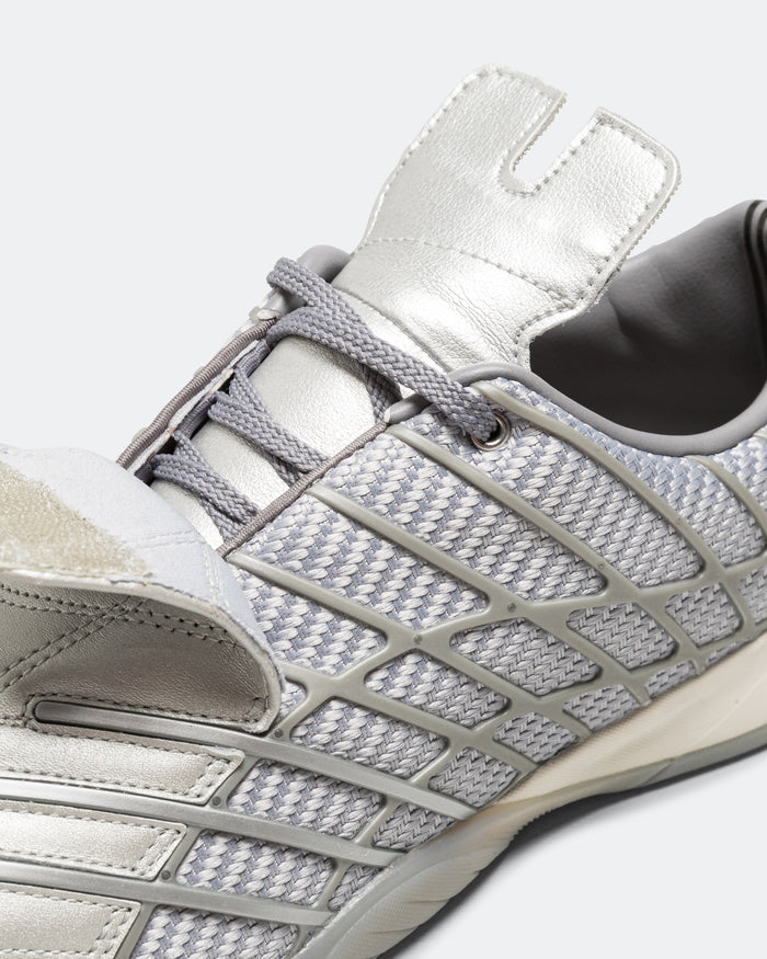 F50 Sala - Silver Metallic/Grey Three