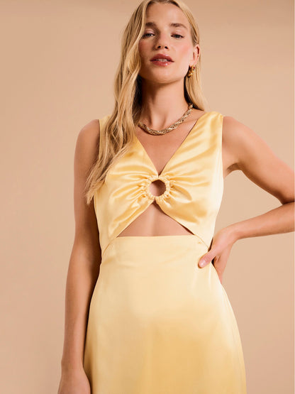 Fredricka Ring Detail Maxi Dress
