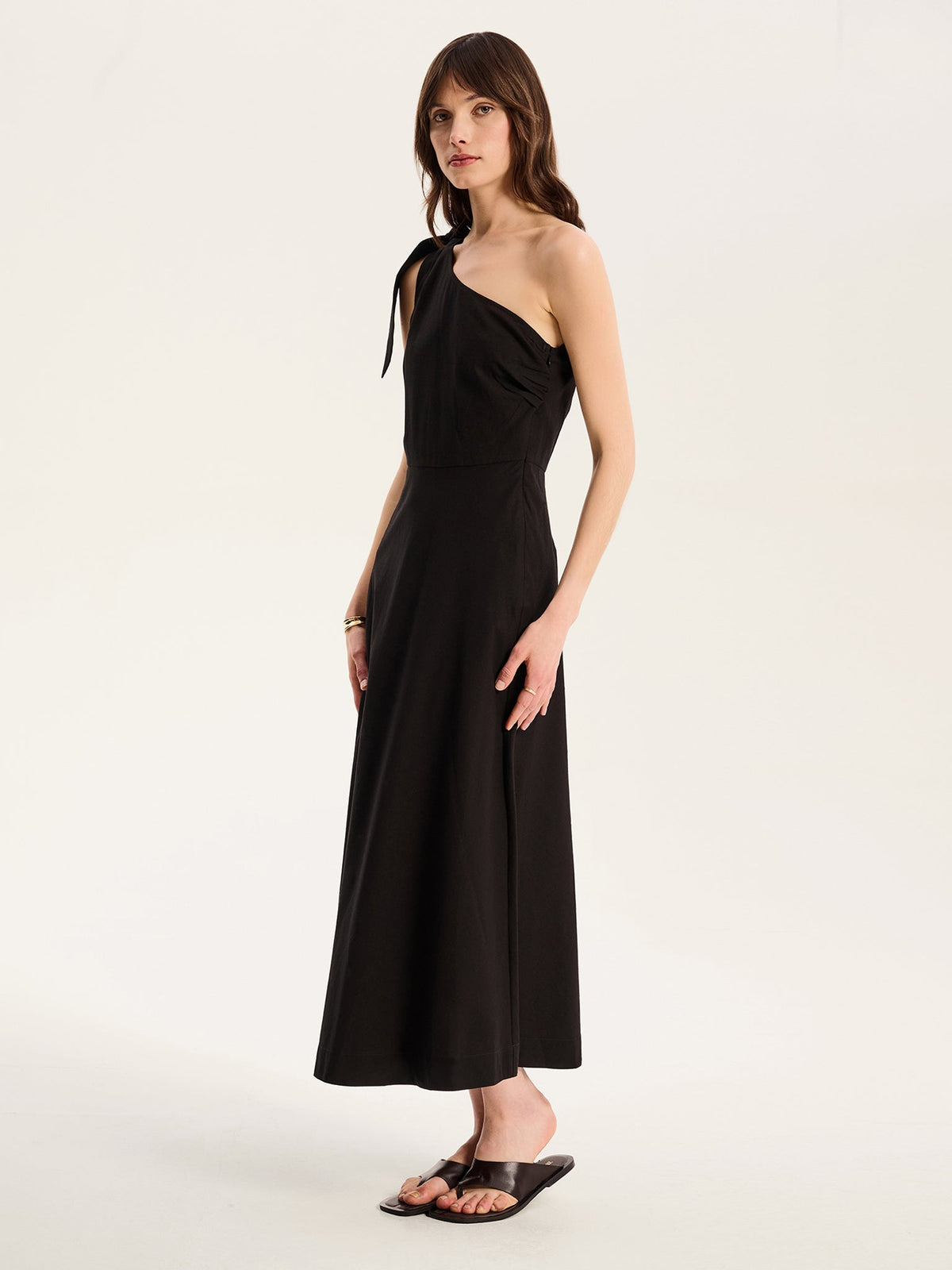 Junaya Dress in Black