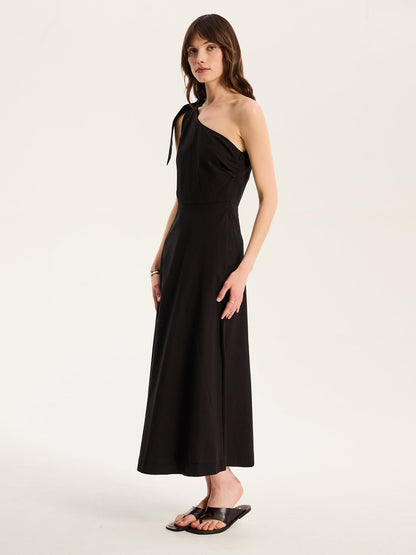 Junaya Dress in Black