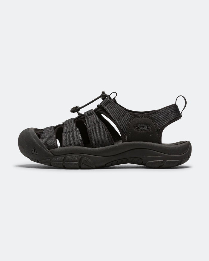Newport H2 - Triple Black